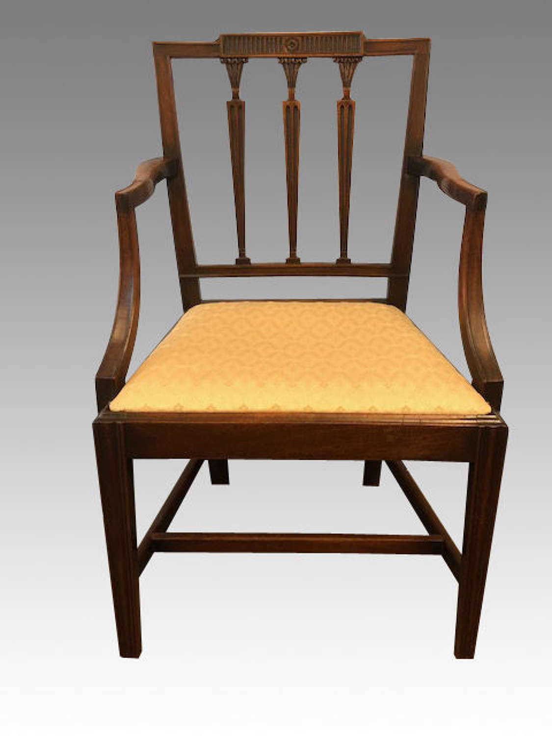 A set of 8(6&2) carved Hepplewhite mahogany dining chairs.