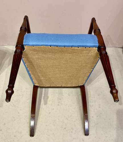 Set of 8(6+2) Georgian mahogany dining chairs.