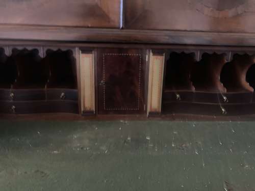 Georgian mahogany secretaire linen press.
