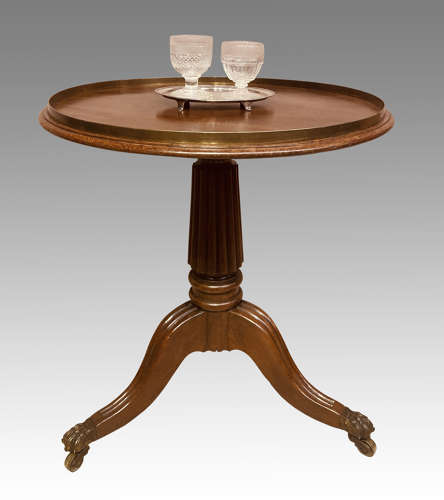 Georgian revolving mahogany butler's table.