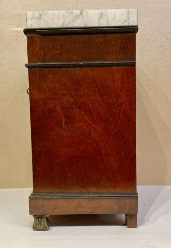 Miniature French mahogany chest of drawers .