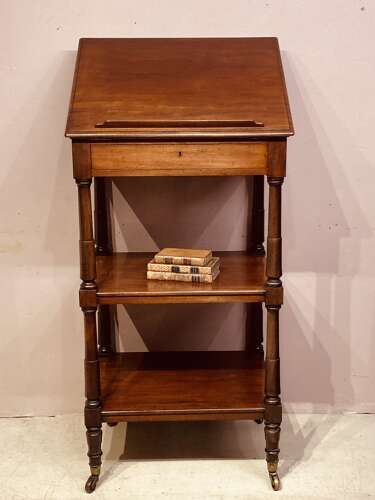 Georgian mahogany whatnot, possibly Gillows.