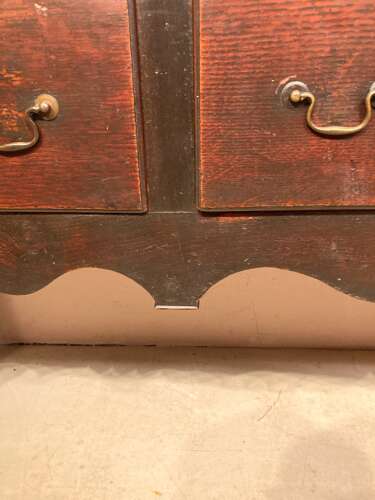 Georgian Welsh oak cabriole leg dresser base.