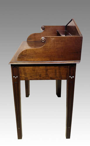 Georgian mahogany side table.