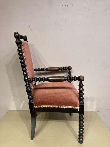 Victorian bobbin turned child’s chair