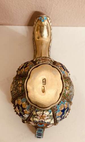Russian silver gilt and enamel kovsch.