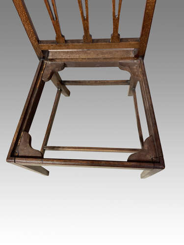 Set of 6 Georgian country chairs.
