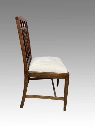 Set of 6 Georgian country chairs.