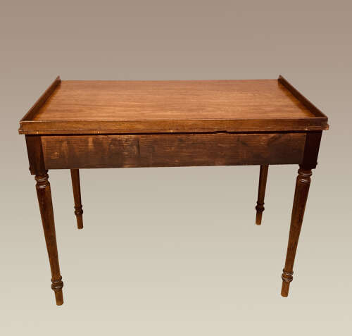 Georgian mahogany writing table.