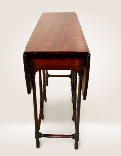 Georgian mahogany spider leg drop leaf table.