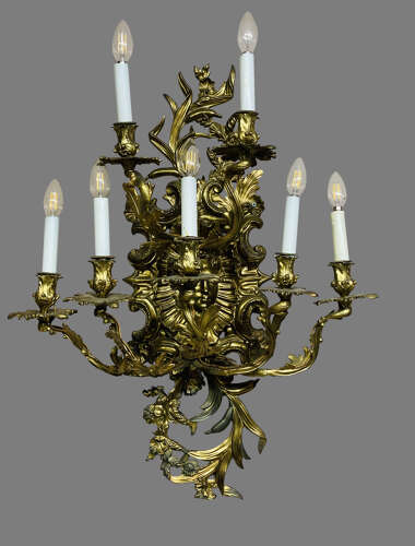 Gilded metal hanging wall light.