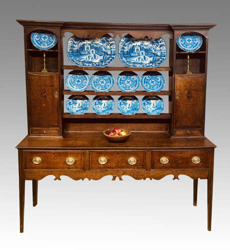 Georgian Shropshire oak dresser and shelves.
