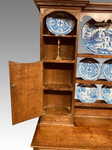Georgian Shropshire oak dresser and shelves.