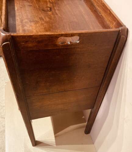 Georgian mahogany bedside table.