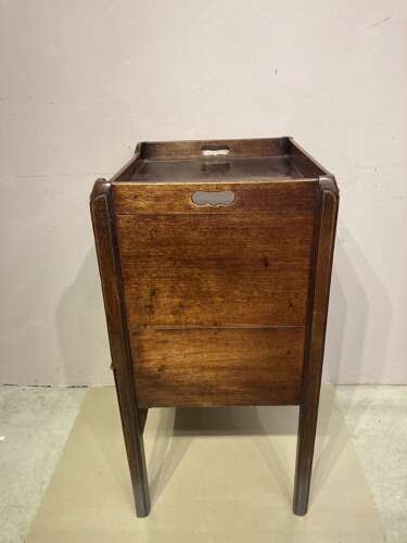 Georgian mahogany bedside table.
