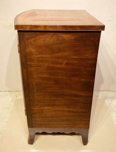 Small Regency bow fronted mahogany side cabinet.