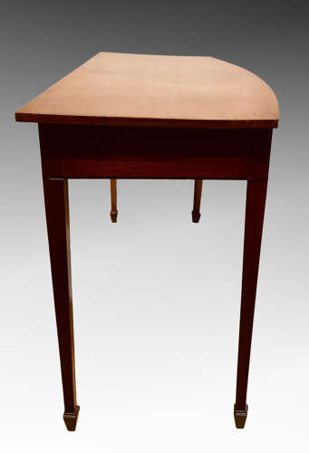Georgian mahogany bow fronted side table.